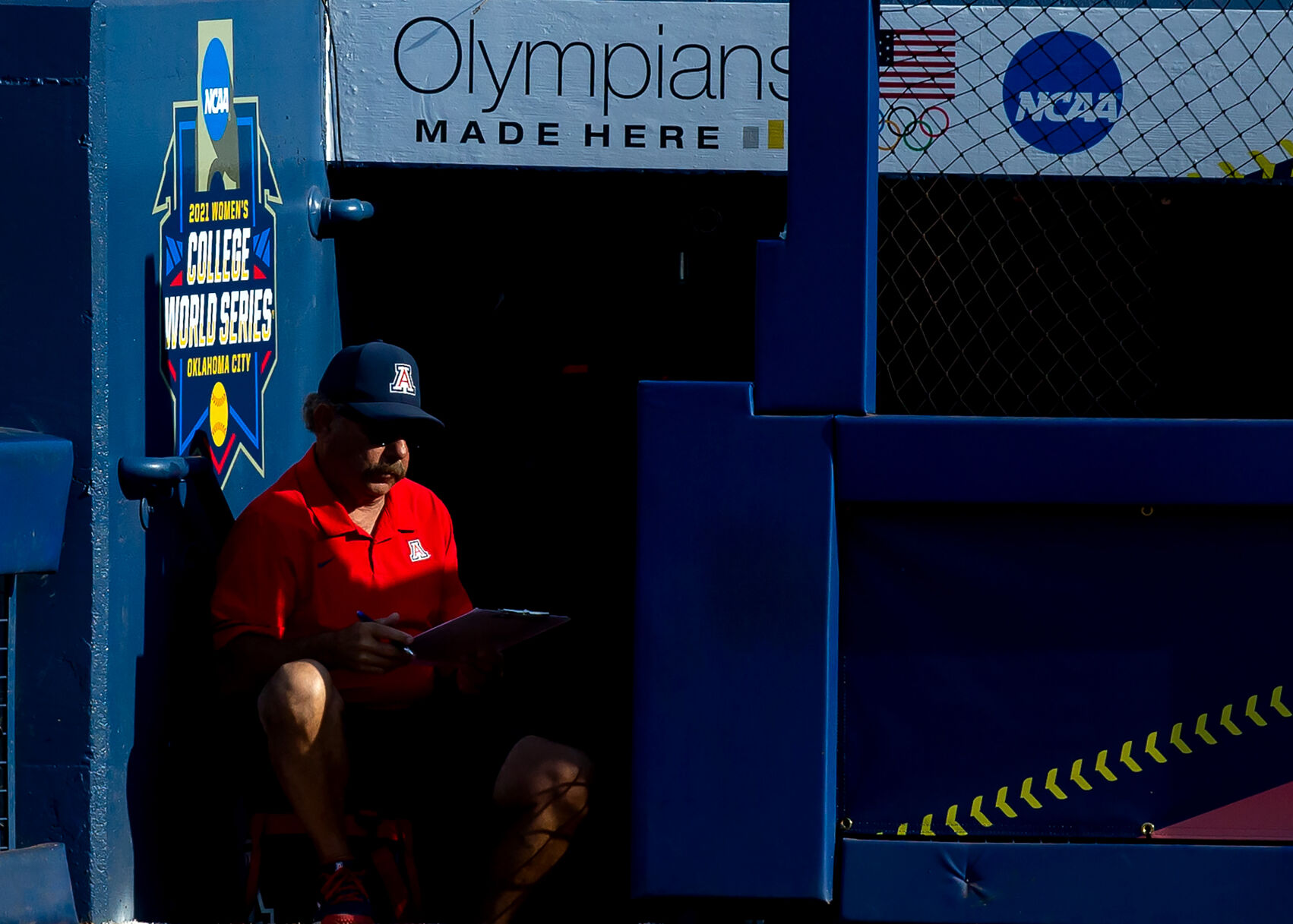 WCWS: Arizona vs Alabama